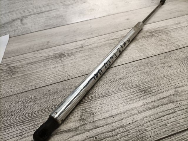 bontott VW PASSAT B5 Gázrugós Kitámasztó Teleszkóp Csomagtérajtó Bal