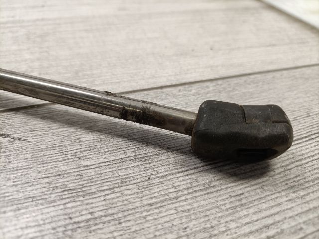 bontott VW PASSAT B5 Gázrugós Kitámasztó Teleszkóp Csomagtérajtó Bal