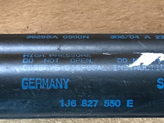 bontott VW PASSAT B5 Gázrugós Kitámasztó Teleszkóp Pár Csomagtérajtó