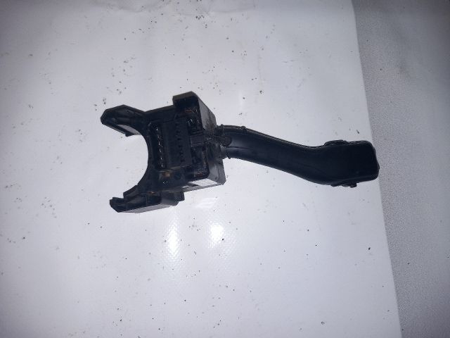 bontott VW PASSAT B5 Hátsó Ablaktörlő Kar