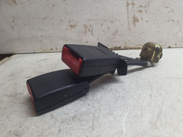 bontott VW PASSAT B5 Hátsó középső Biztonsági Öv Csat