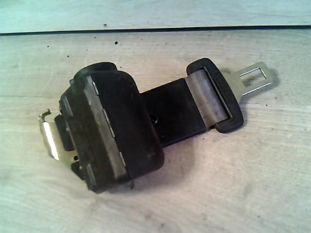 bontott VW PASSAT B5 Hátsó középső Biztonsági Öv