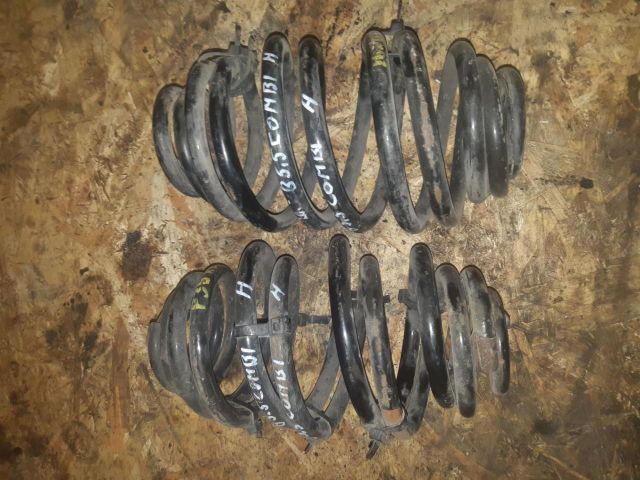 bontott VW PASSAT B5 Hátsó Rugó Pár