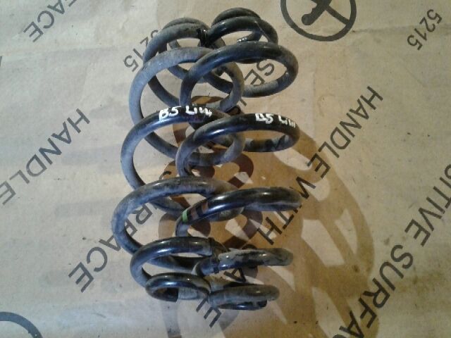 bontott VW PASSAT B5 Hátsó Rugó Pár