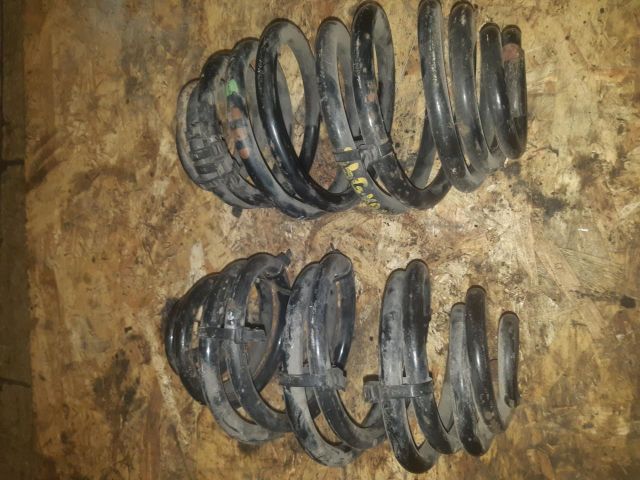 bontott VW PASSAT B5 Hátsó Rugó Pár