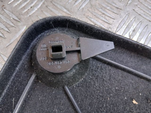 bontott VW PASSAT B5 Hátsó Tároló Rekesz Fedél