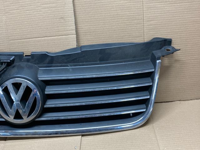 bontott VW PASSAT B5 Hűtőrács