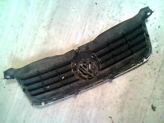bontott VW PASSAT B5 Hűtőrács