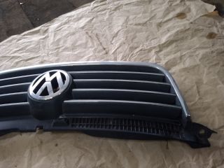 bontott VW PASSAT B5 Hűtőrács