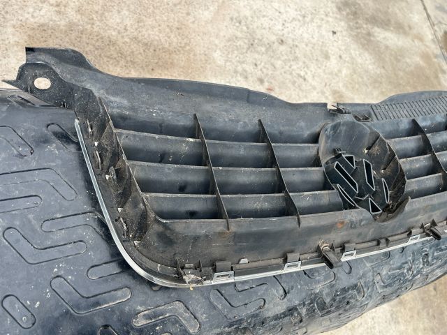 bontott VW PASSAT B5 Hűtőrács