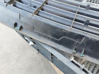 bontott VW PASSAT B5 Hűtőrács