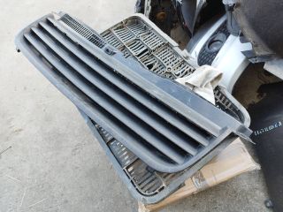 bontott VW PASSAT B5 Hűtőrács