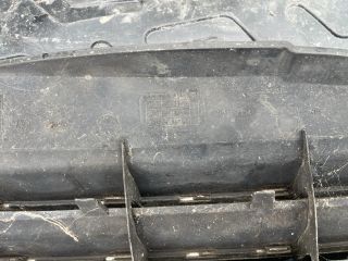 bontott VW PASSAT B5 Hűtőrács