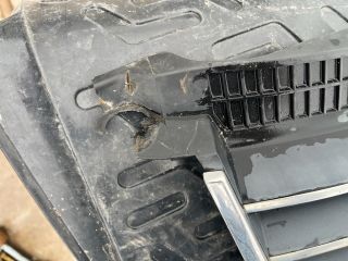 bontott VW PASSAT B5 Hűtőrács