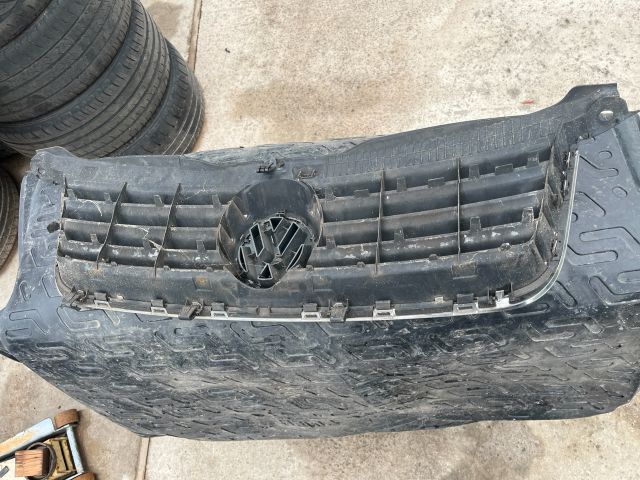 bontott VW PASSAT B5 Hűtőrács