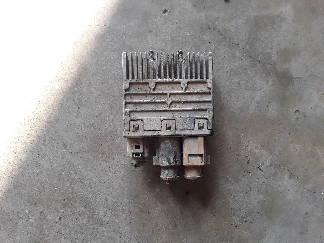 bontott VW PASSAT B5 Hűtőventilátor Elektronika