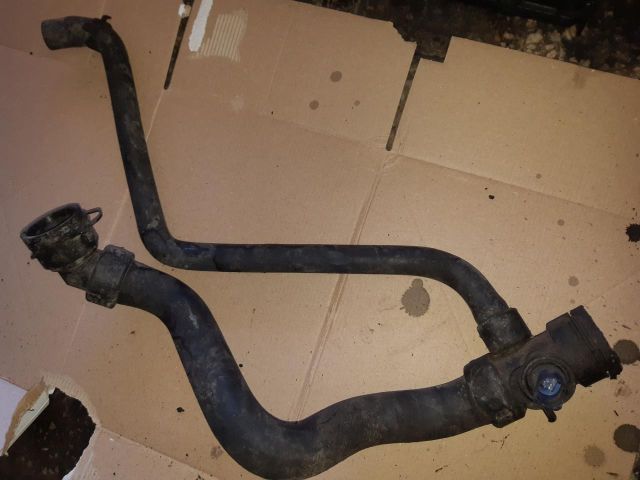 bontott VW PASSAT B5 Hűtővíz Elosztó Cső