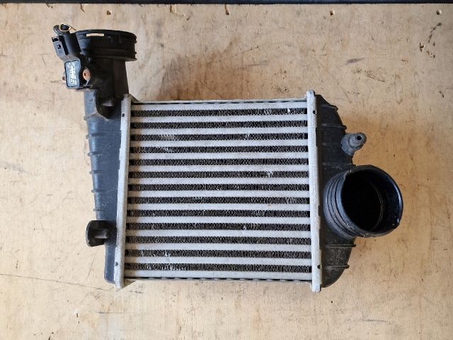 bontott VW PASSAT B5 Intercooler