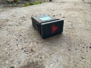 bontott VW PASSAT B5 Irányjelző Relé