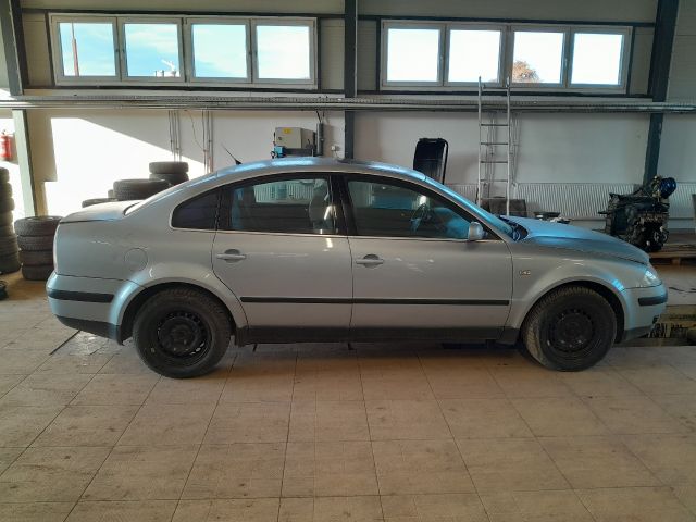 bontott VW PASSAT B5 Jobb A Oszlop Burkolat