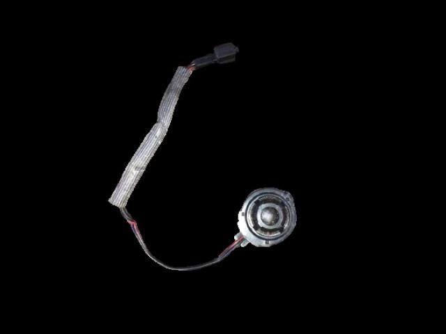 bontott VW PASSAT B5 Jobb A Oszlop Hangszóró