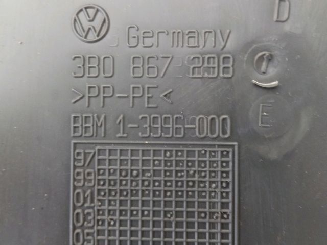 bontott VW PASSAT B5 Jobb B Oszlop Burkolat