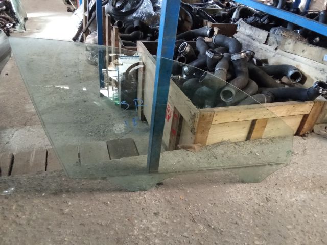 bontott VW PASSAT B5 Jobb első Ablak