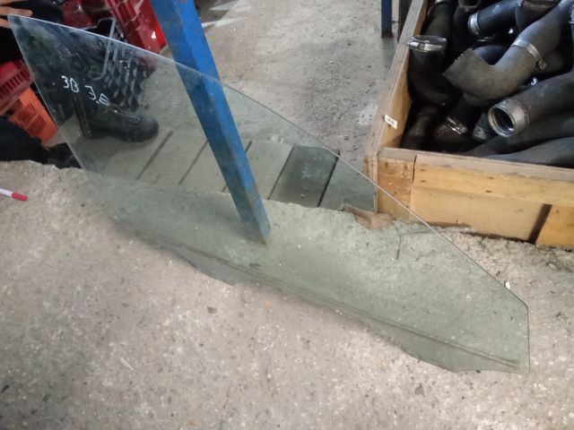 bontott VW PASSAT B5 Jobb első Ablak