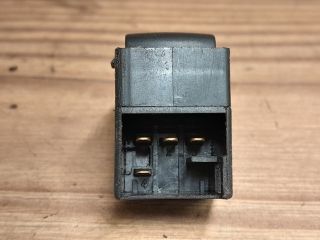 bontott VW PASSAT B5 Jobb első Ablakemelő Kapcsoló