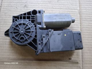 bontott VW PASSAT B5 Jobb első Ablakemelő Motor