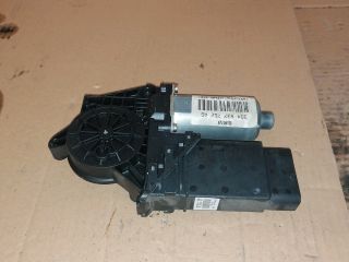 bontott VW PASSAT B5 Jobb első Ablakemelő Motor