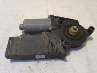 bontott VW PASSAT B5 Jobb első Ablakemelő Motor