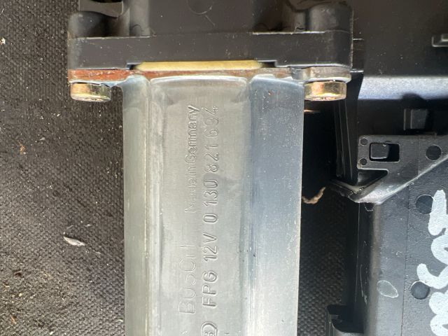 bontott VW PASSAT B5 Jobb első Ablakemelő Motor