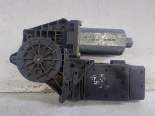 bontott VW PASSAT B5 Jobb első Ablakemelő Motor