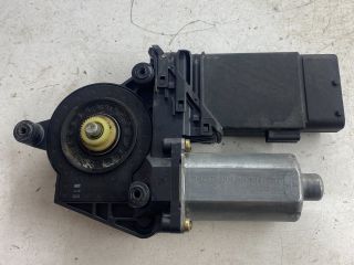 bontott VW PASSAT B5 Jobb első Ablakemelő Motor