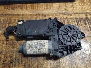 bontott VW PASSAT B5 Jobb első Ablakemelő Motor