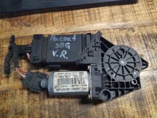 bontott VW PASSAT B5 Jobb első Ablakemelő Motor