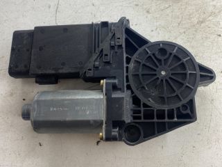 bontott VW PASSAT B5 Jobb első Ablakemelő Motor
