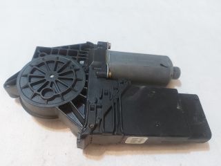 bontott VW PASSAT B5 Jobb első Ablakemelő Motor