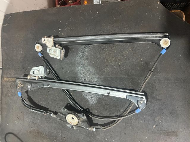 bontott VW PASSAT B5 Jobb első Ablakemelő Szerkezet (Elektromos)