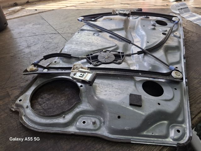 bontott VW PASSAT B5 Jobb első Ablakemelő Szerkezet (Elektromos)