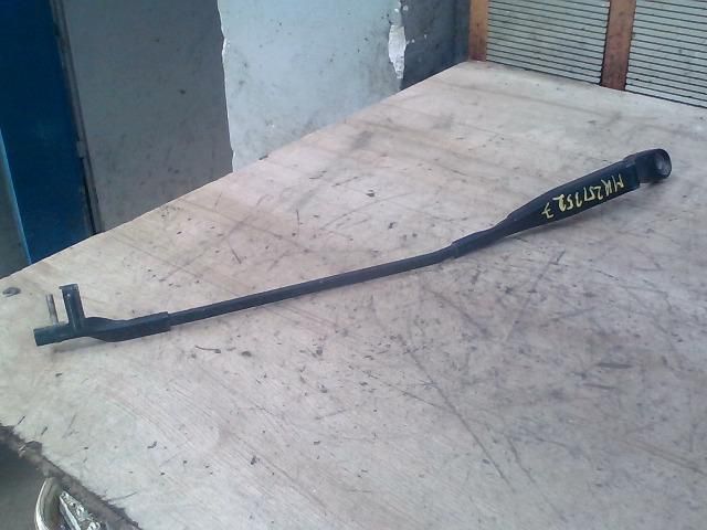 bontott VW PASSAT B5 Jobb első Ablaktörlő Kar