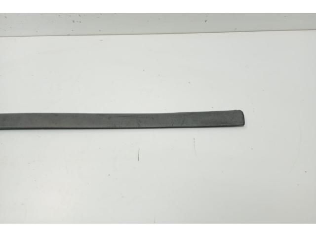 bontott VW PASSAT B5 Jobb első Ajtó Díszléc