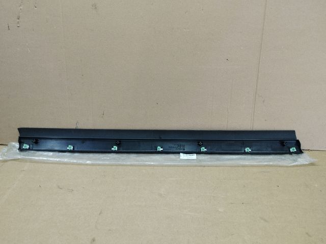 bontott VW PASSAT B5 Jobb első Ajtó Díszléc