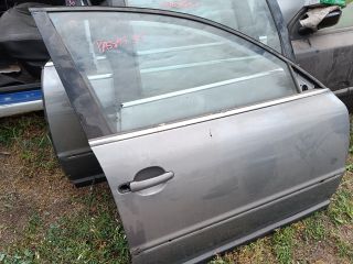 bontott VW PASSAT B5 Jobb első Ajtó (Részeivel)