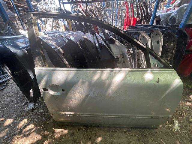 bontott VW PASSAT B5 Jobb első Ajtó (Üres lemez)