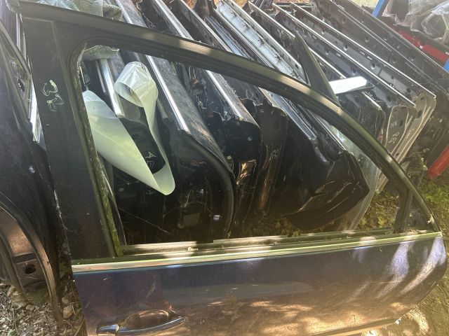 bontott VW PASSAT B5 Jobb első Ajtó (Üres lemez)