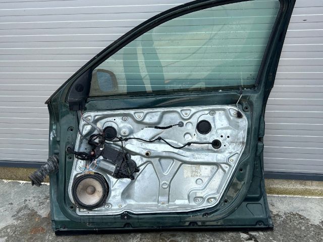 bontott VW PASSAT B5 Jobb első Ajtó (Üres lemez)