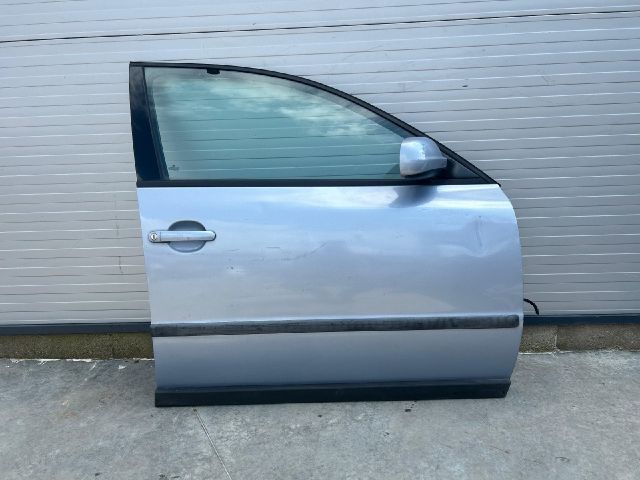 bontott VW PASSAT B5 Jobb első Ajtó (Üres lemez)