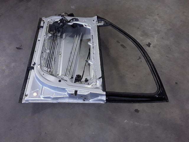 bontott VW PASSAT B5 Jobb első Ajtó (Üres lemez)